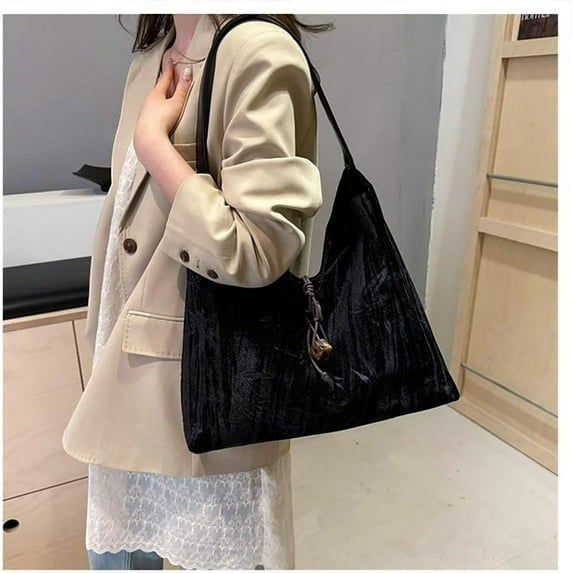 AMELIE | VELVET BAG